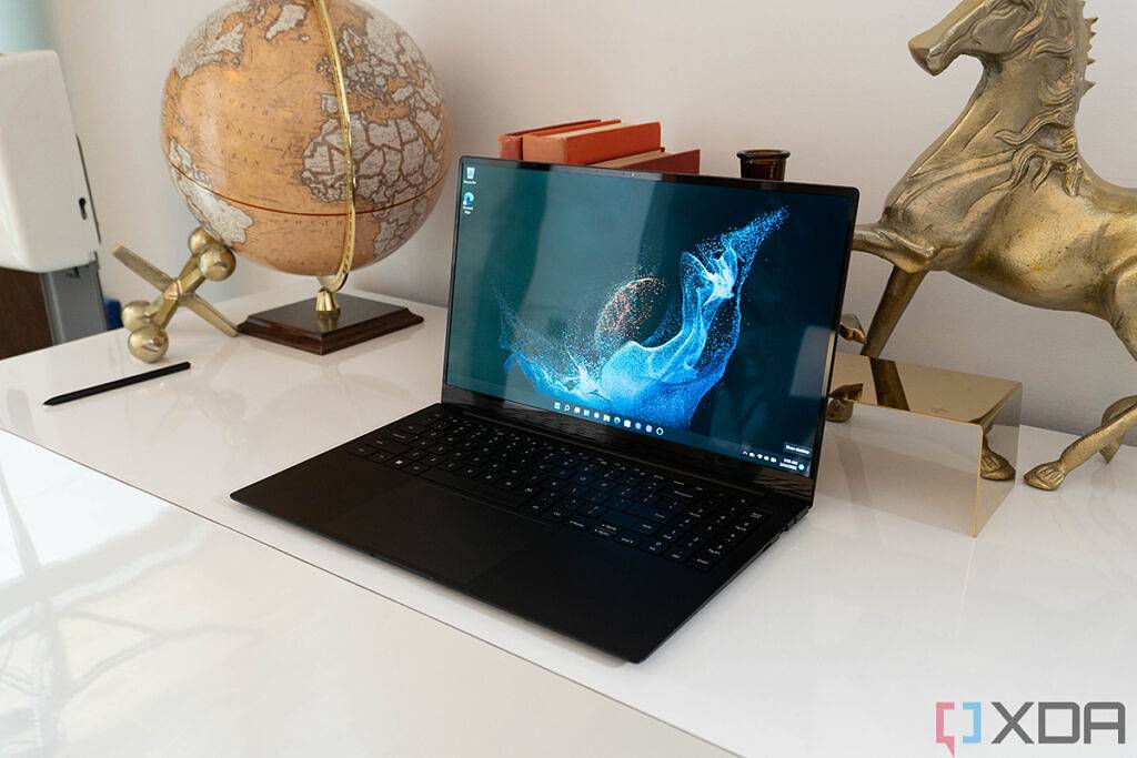 samsung-galaxy-book-2-pro-14-1024x683-1 samsung-galaxy-book-2-pro-14-1024x683-1